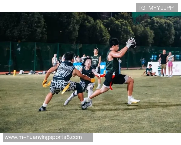 激情四溢的5人制足球比赛展现团队合作与个人技巧的完美结合 激情四溢的5人制足球比赛展现团队合作与个人技巧的完美结合